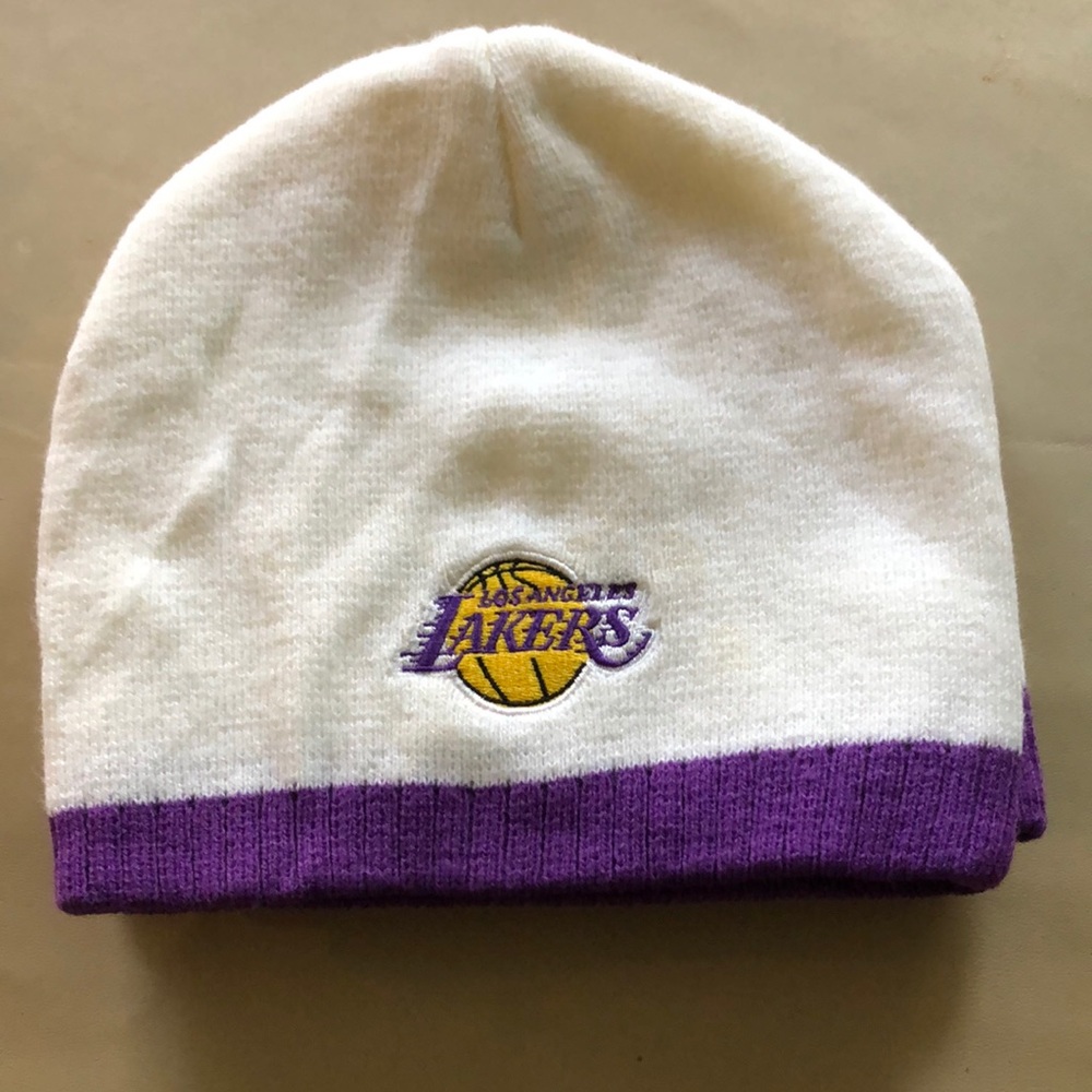 L.A Lakers vintage beanie NWOT